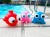 zabawki-leżące-na-brzegu-basenu.jpg