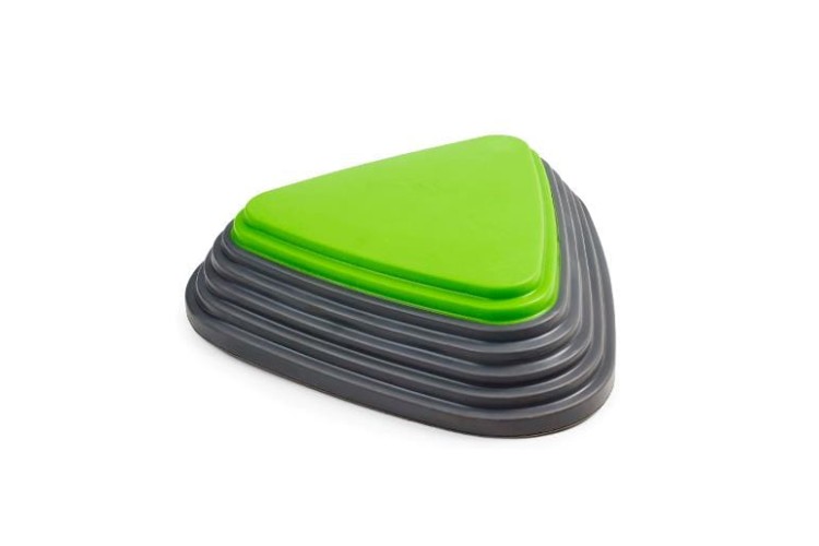 SPRĘŻYNUJĄCY KAMIEŃ RZECZNY GONGE