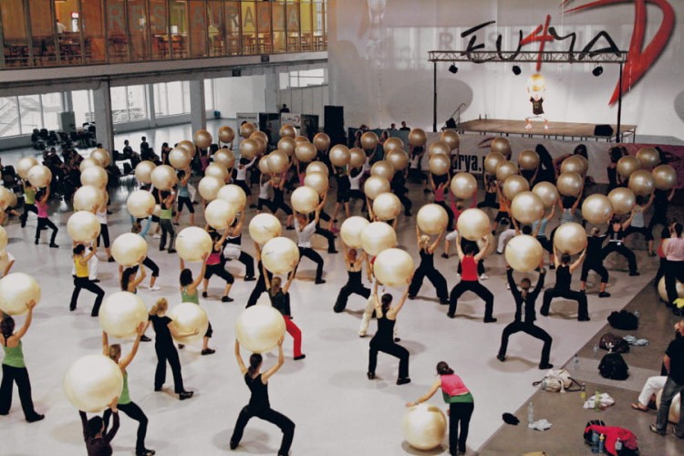 PIŁKA GIMNASTYCZNA FIT BALL ABS PERŁOWA