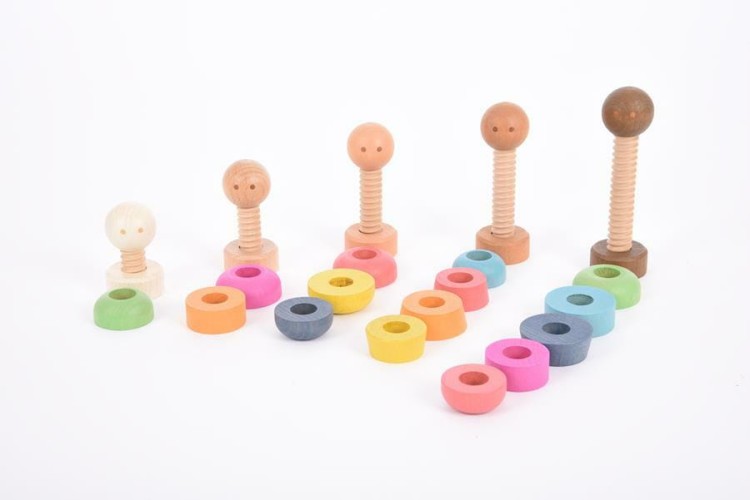 Tęczowe drewniane ludziki mały zestaw