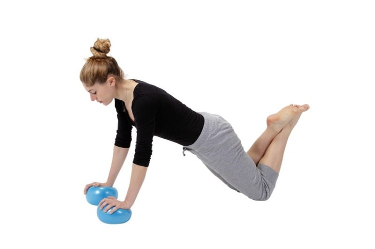 Gymnic Over Ki mała piłka do ćwiczeń i fitnessu