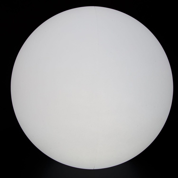 Świetlista kolorowa kula