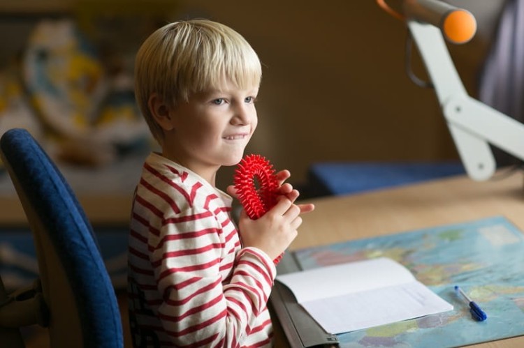Gymnic Aku Ring sensoryczne ringo do ćwiczeń z wypustkami