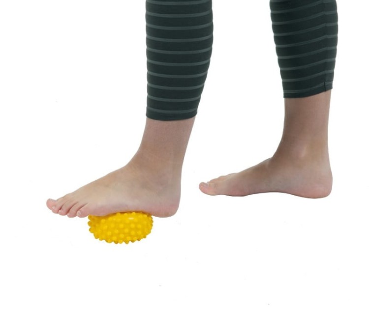 Gymnic Sensyball piłka sensoryczna z wypustkami